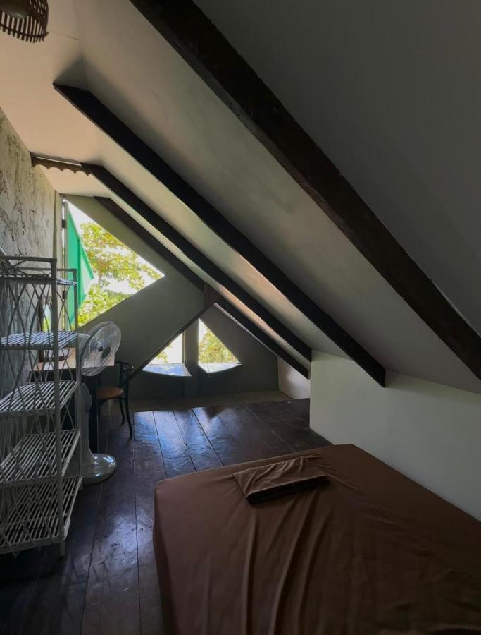 Seashell Guesthouse, Bar And Tattoos 高龙撒冷岛 外观 照片
